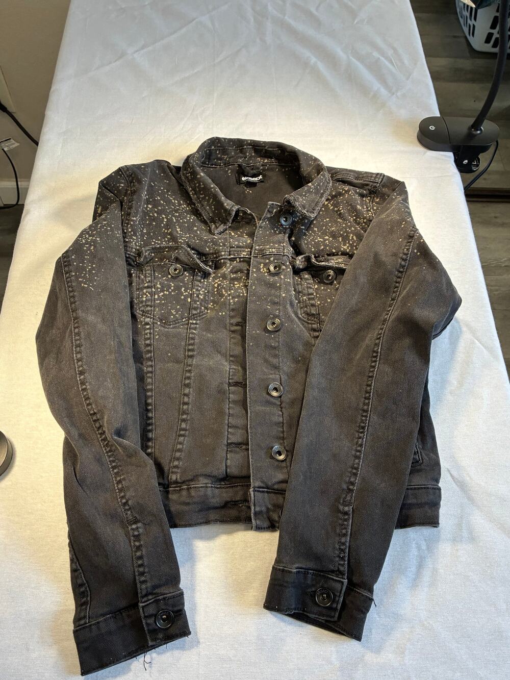 Eksept Black Denim Jacket Size L Gold Paint Splatter Distressed Y2K